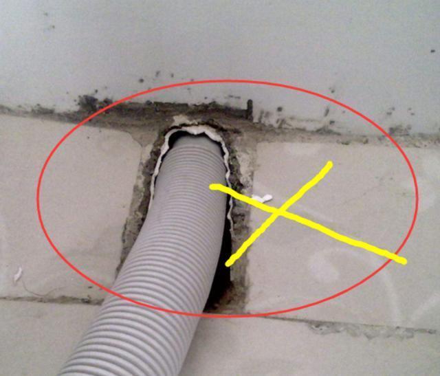 多数人下水道堵了用苏打泡，太笨！用这干净法子，快速畅通如新