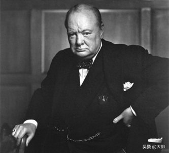 ​出生在女厕的二战大人物-英国首相丘吉尔