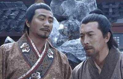 ​朱元璋为什么能称帝？多亏了刘伯温踹向龙椅的一脚