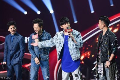 ​《好声音》前学员酒吧驻唱1年可赚100万 发新专辑获彭佳慧力挺