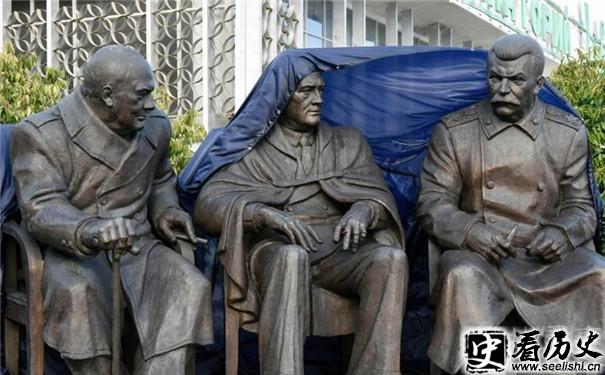 雅尔塔会议雕像