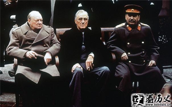 雅尔塔会议三巨头旧照