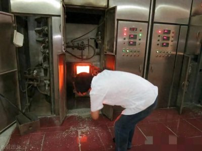 ​火葬场招聘都需要哪些条件呢？殡仪馆小编告诉你。