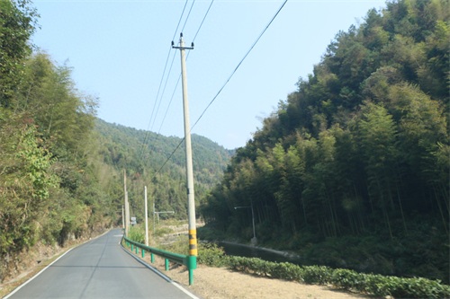 皖南川藏线自驾游危险系数极高？S218的操作感也毫不逊色？