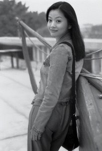 凤凰卫视主持人曾子墨：才华与美貌并存，被誉为当代林徽因？