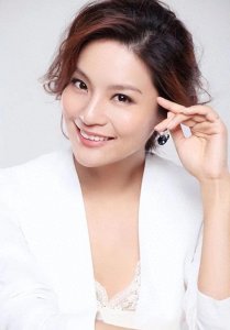 ​央视美女主持孟盛楠：41岁独身的背后故事