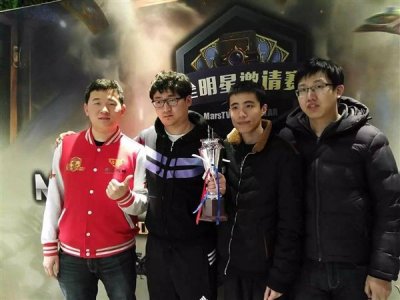 ​二哥罗西基折冠新年第一赛 炉石全明星落幕