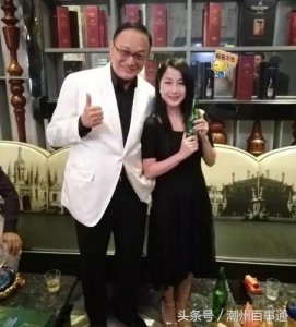 ​潮汕网红姿记与香港明星曹查理同台演出！