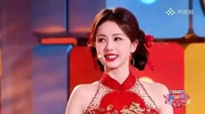 ​蛇年春晚女明星的拜年口红，本来以为全是大牌，没想到还有小众的