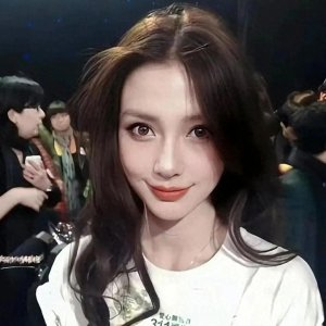 ​杨颖旧照曝光，不愧是黄晓明看上的女人，长的确实是好看