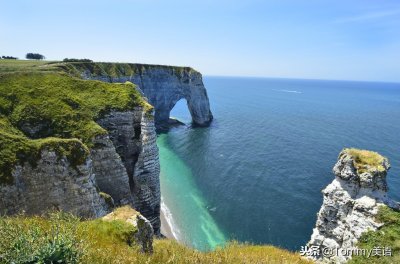 ​15秒记一个单词（第2734个）tunnel