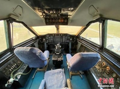 ​探访国产首架大型喷气式客机——运十