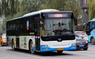 ​西安首批定点公交车站牌已印刷公布发车时间表