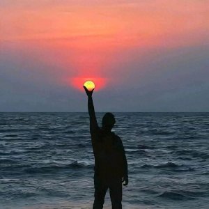 ​微信头像｜心无杂念的男生头像，真人男生头像