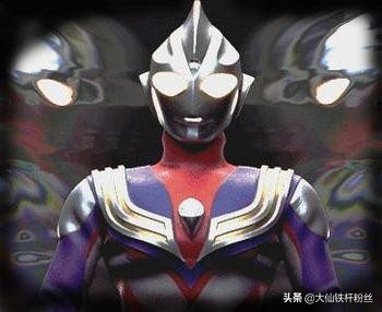 迪迦奥特曼威武壁纸。