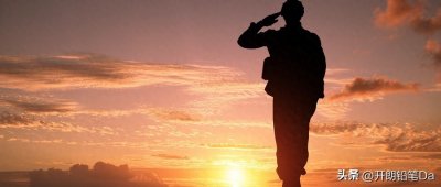 ​士官学校录取分数线2024年多少分？附全国44所定向军士学校名单