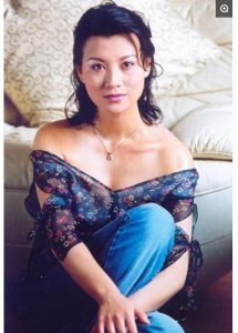 ​内地著名女演员史兰芽，网友直言：好羡慕