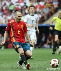 ​伊涅斯塔宣布退出西班牙国家队 出场纪录定格131场
