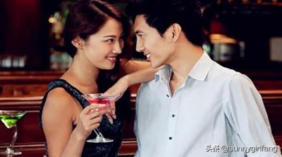 ​重庆男子出轨生子，4年向情人转账142万，妻子起诉情人被判还71万