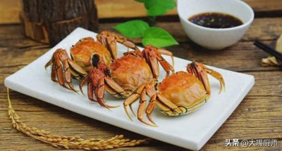 ​保存螃蟹时，直接放冰箱是大错！教你2个妙招，放一周也肥美鲜活