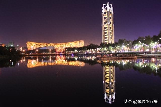 鸟巢夜景，玲珑塔夜景，鸟巢灯光秀，美丽变幻，色彩绚烂
