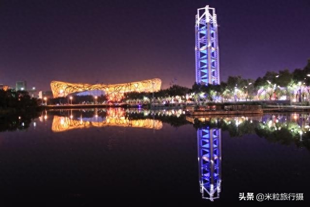 鸟巢夜景，玲珑塔夜景，鸟巢灯光秀，美丽变幻，色彩绚烂