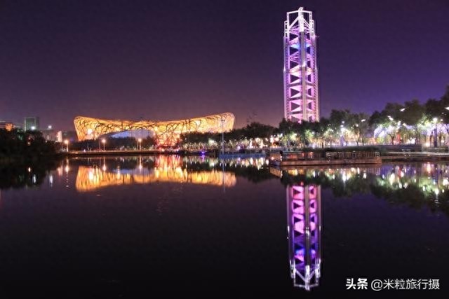 鸟巢夜景，玲珑塔夜景，鸟巢灯光秀，美丽变幻，色彩绚烂