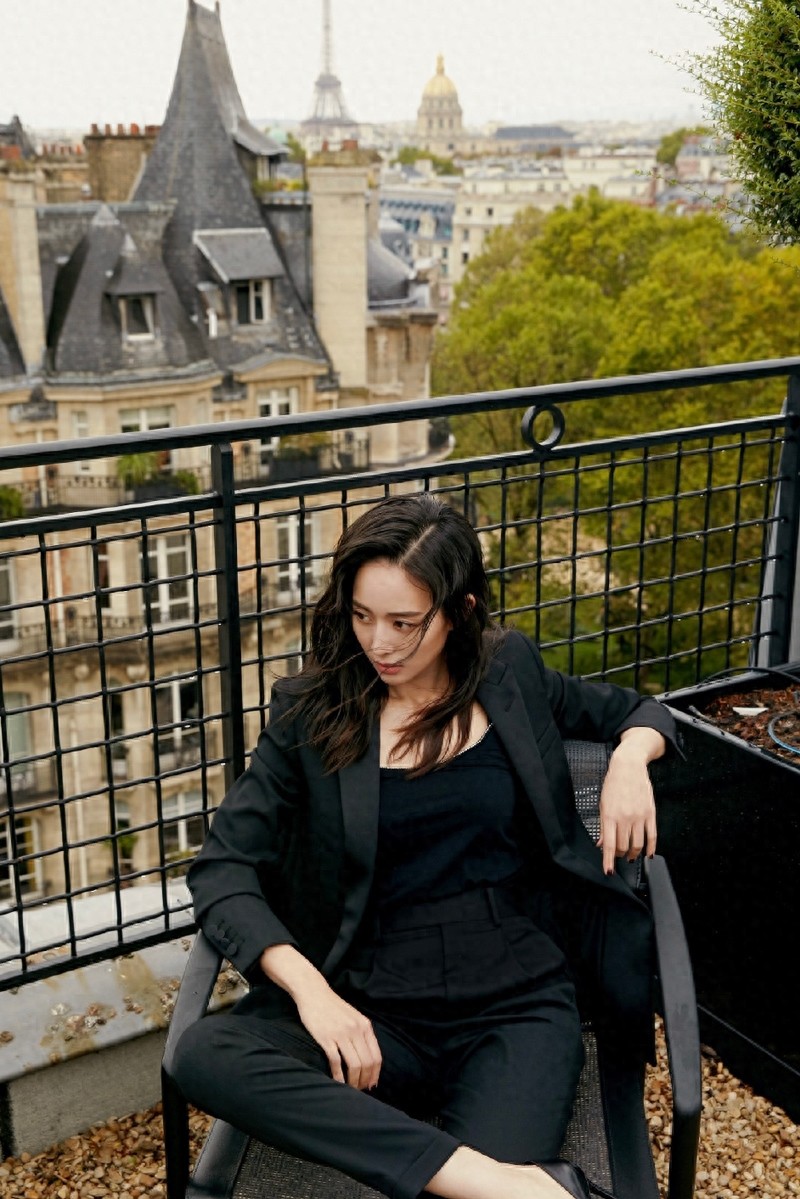 张钧甯：潇洒帅气颜如玉，沁人心脾女人香