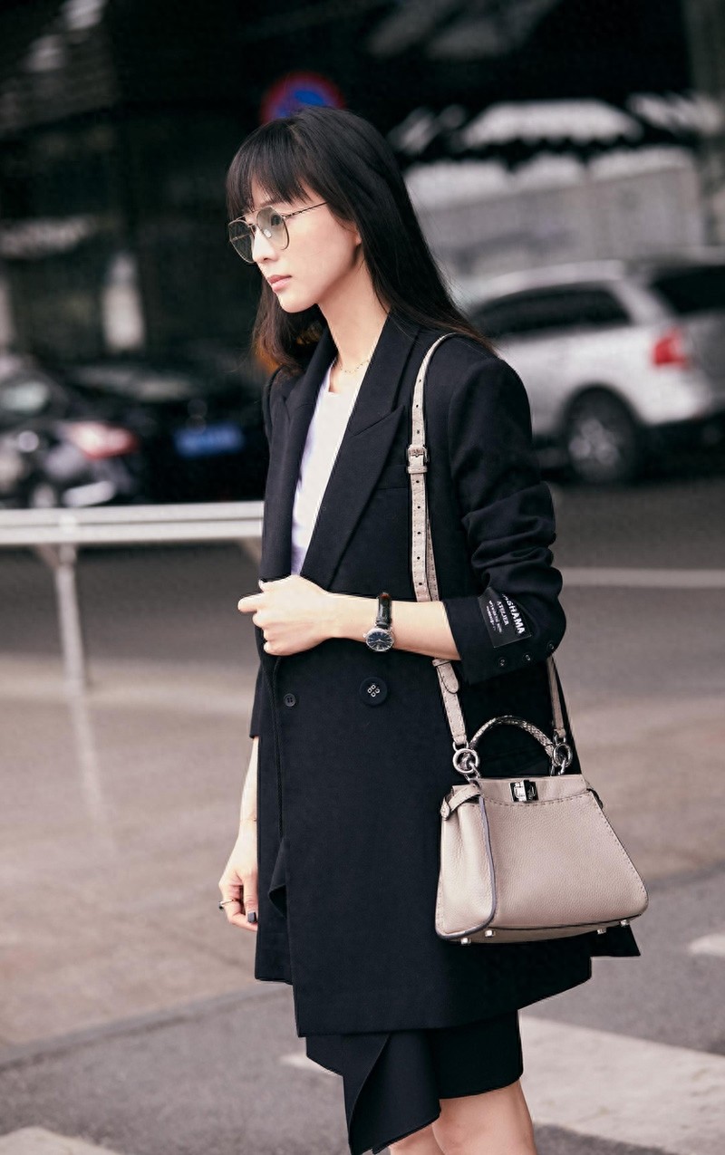 张钧甯：潇洒帅气颜如玉，沁人心脾女人香