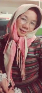 ​《何琼简历》