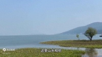 ​江南水乡之畔，无锡的鼋头渚景区是一座让人流连忘返的美丽园林