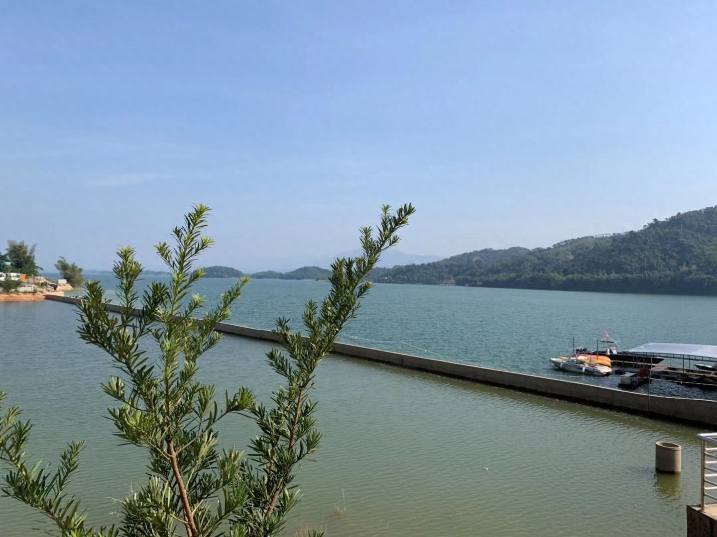 新丰江水库——山中海洋