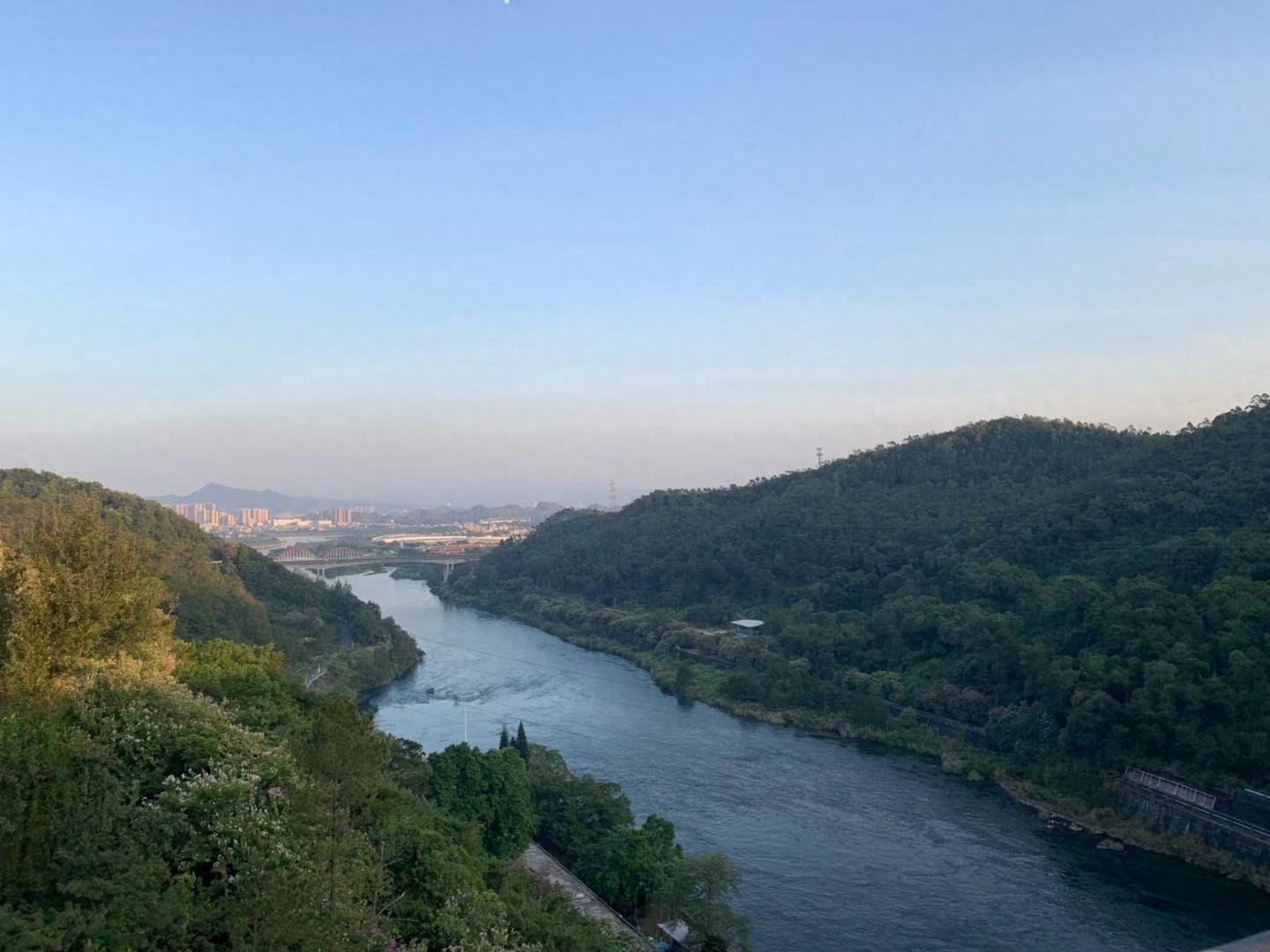 新丰江水库——山中海洋