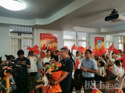 ​湖北小伙闫子贝创中国男子百米蛙泳奥运最佳成绩