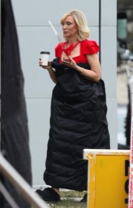 ​凯特和莱昂纳多（大魔王凯特现身小李子新片）