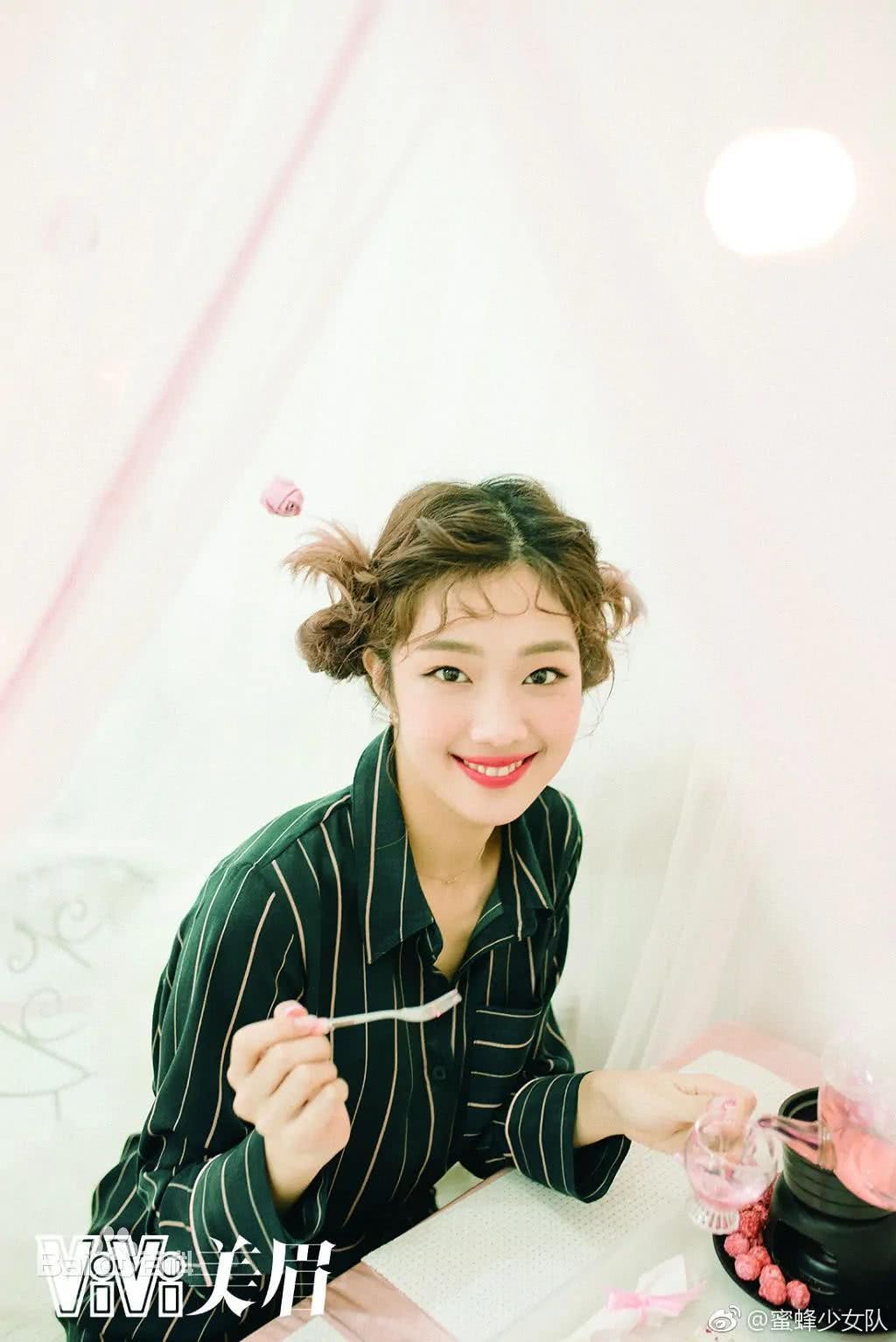 许和琪个人资料写真作品