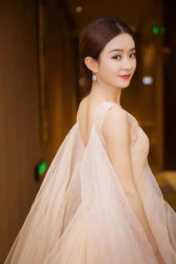 有种美叫赵丽颖，楚楚动人