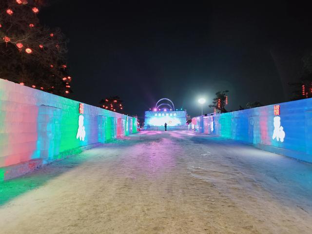 长春游玩必去的地方长春雕塑公园：带您逛一逛长春雕塑园冰雪乐园(31)
