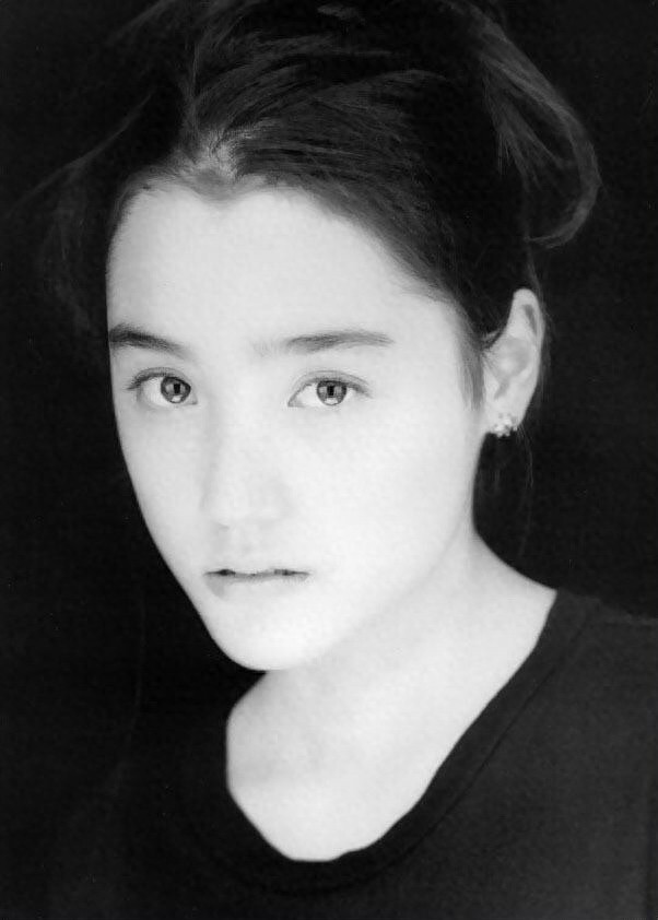 娱乐老照片：日本女演员 一色纱英 