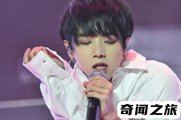 华晨宇承认和张碧晨未婚生女后疑有新恋情（人红是非多）(3)_