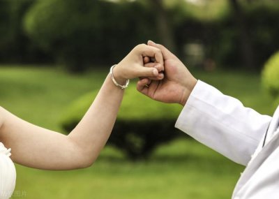 ​天蝎男和水瓶女，欢喜冤家的一对水瓶女与天蝎男