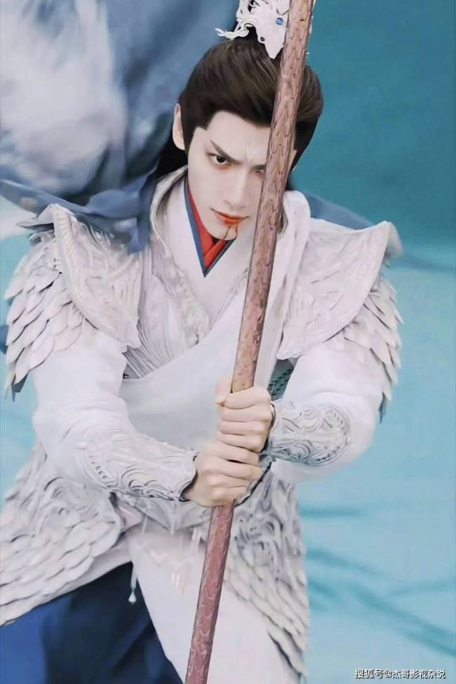 长月烬明或将在4月播出 网友：你最好是这样  