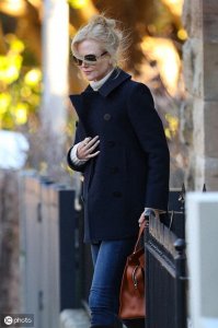 ​她是《海王》中美得不可方物的亚特兰娜女王，52岁依然保持好身材