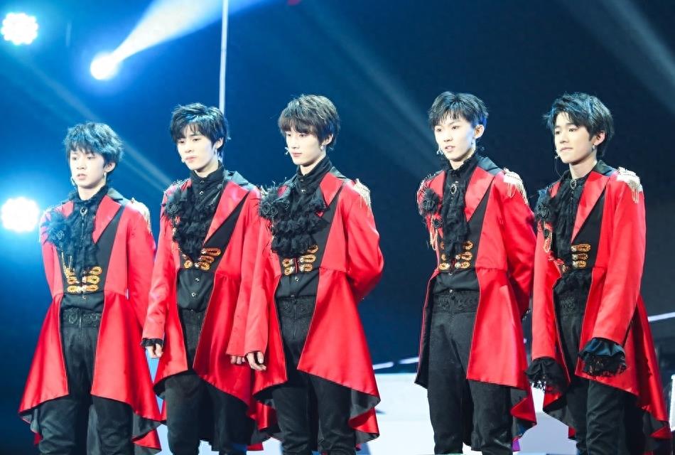 台风少年团在北京举行演唱会，拥有抗争逆境勇气的中国少年