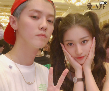 ​鹿晗关晓彤领证了吗 两人会分手吗