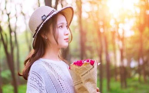 女生说我不值得你这样怎么回复 女生说我不值得什么意思