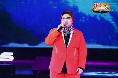 ​告别歌坛皈依佛门？韩红否认