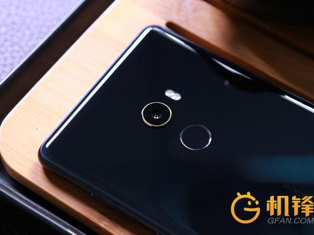 小米全面屏手机mix2（全面屏2.0时代的行业标杆）(7)