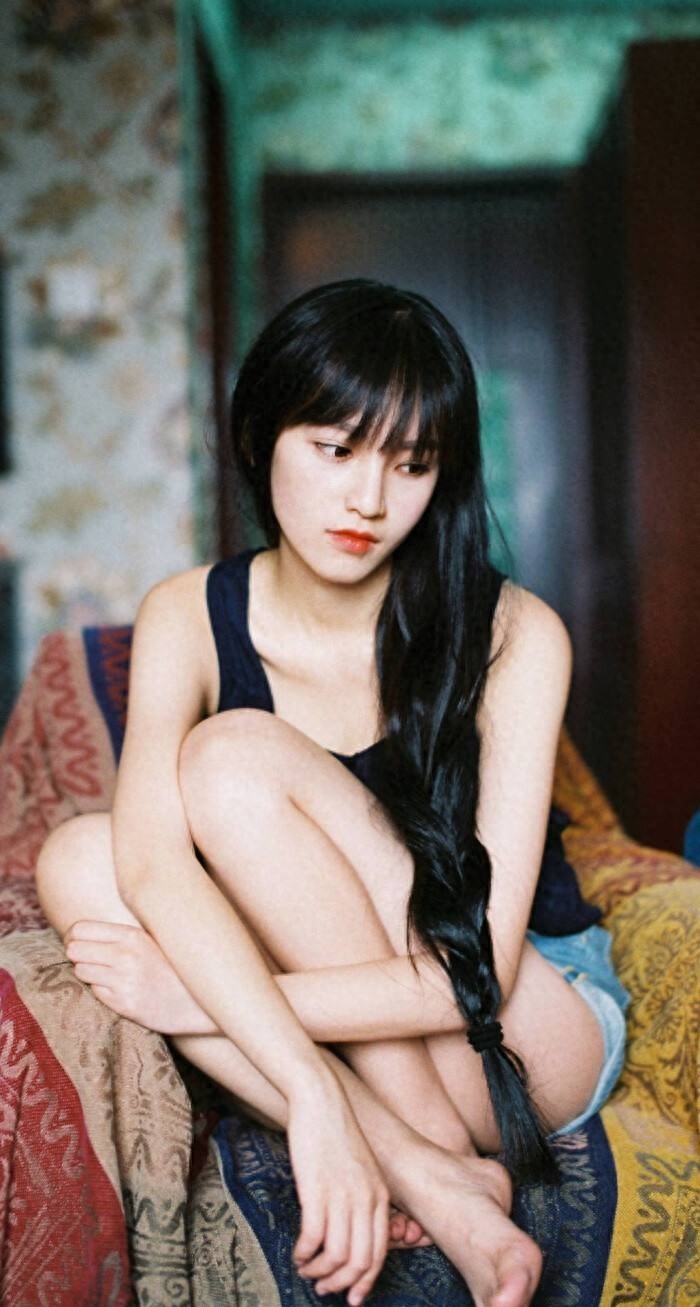 黄灿灿：曾被评为“武大校花”而走红网络