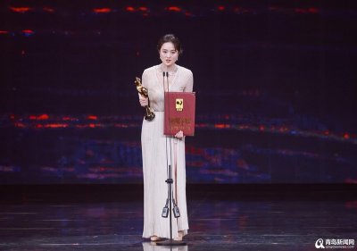 ​这位演技派青岛女神 摘得金鸡奖最佳女配角